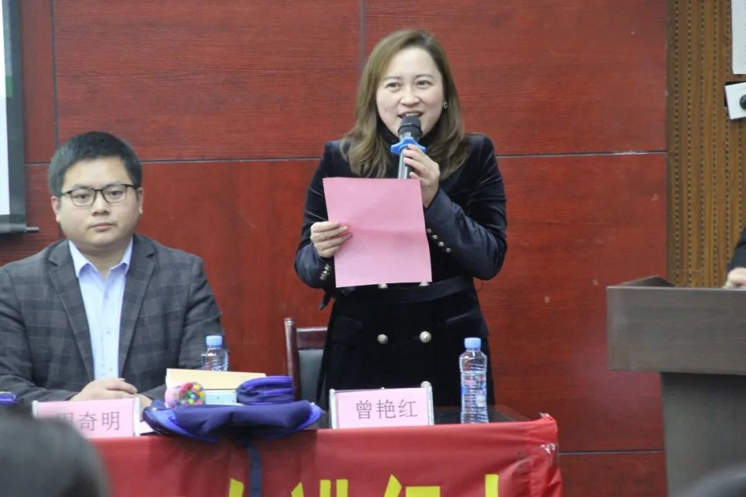 关爱留守儿童传递社会温暖_留守儿童的社会关爱_社会如何关爱留守儿童
