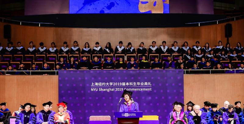 外国学生的英文_外国学生有寒暑假吗_外国学生