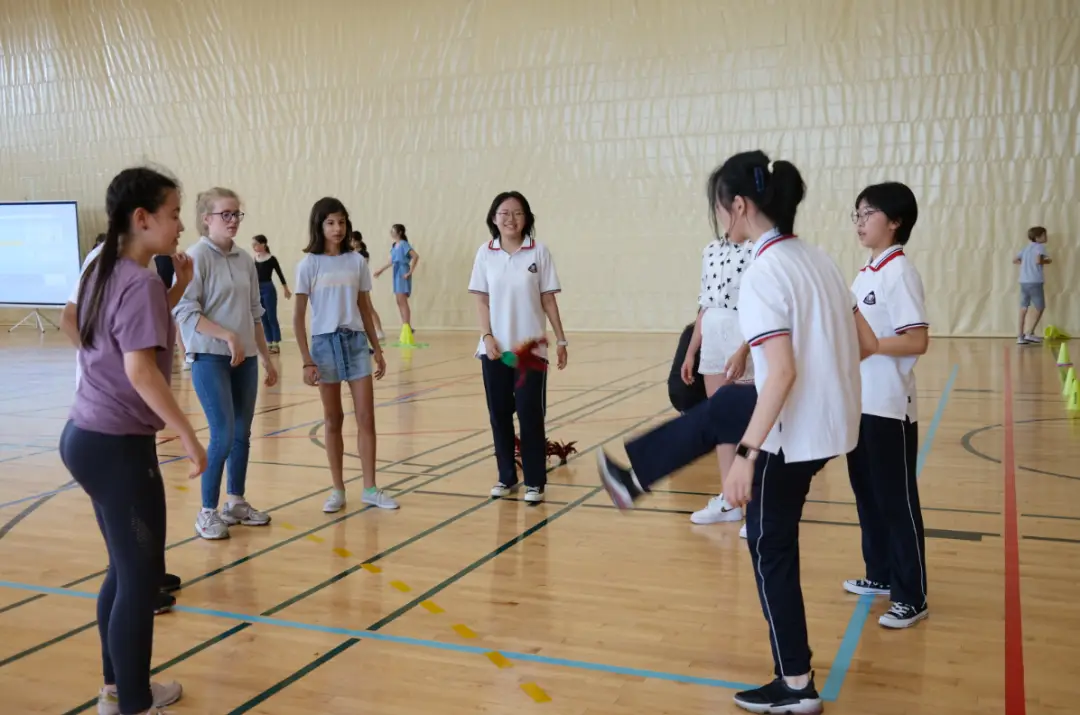 上海法国学校学费多少_上海法国学校地址_上海法国学校