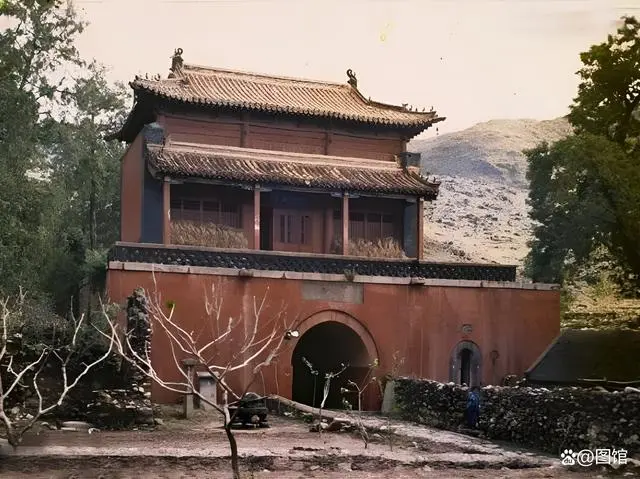 泰山泰山_泰山扇子崖历史_泰山的历史