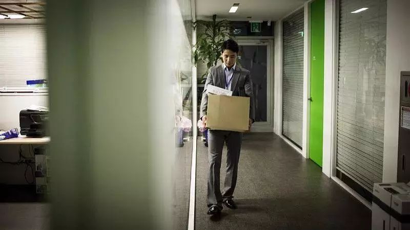 本质属性和社会属性的差别_社会性是不是人的本质属性_社会属性是人的本质属性的原理