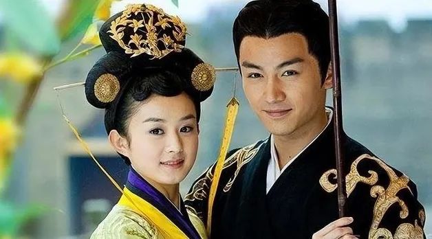 历史反面人物素材_出尔反尔的历史人物_历史人物反转