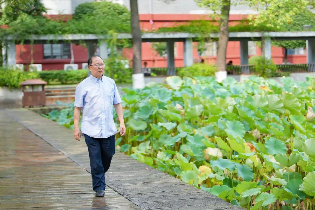 重庆文史馆馆员_重庆市政府文史馆_重庆市文史馆馆长