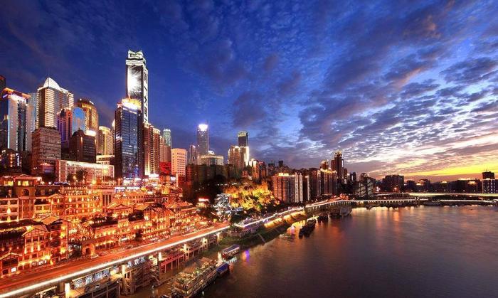 中国最受欢迎的十大旅游城市，8座在南方，你最喜欢哪一座？