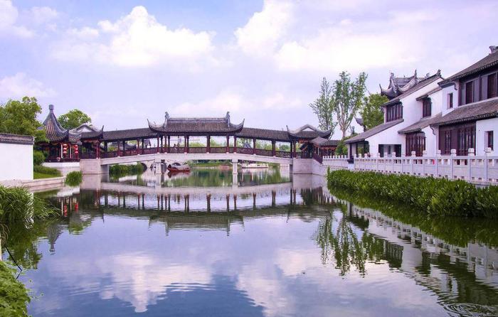 中国最受欢迎的十大旅游城市，8座在南方，你最喜欢哪一座？
