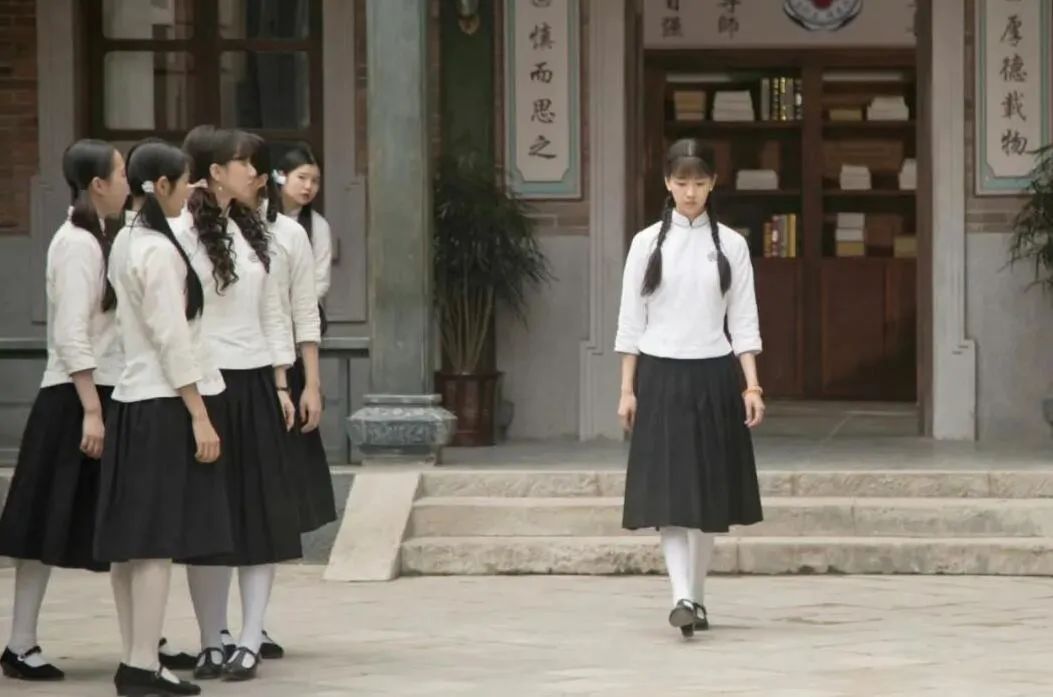 民国学生装百度百科_民国学生装_民国学生装