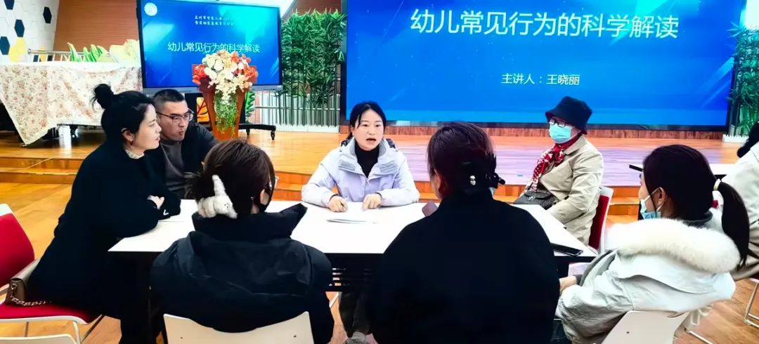 幼儿社会行为名词解释_常见行为社会幼儿的特点_幼儿常见的一些社会行为