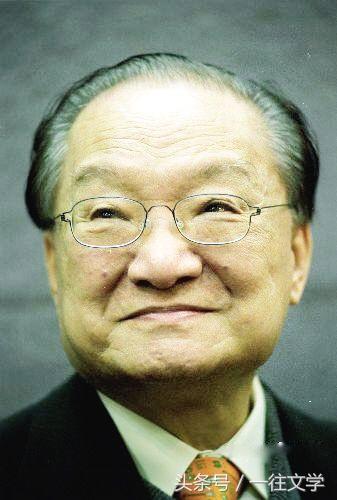 对牛弹琴的历史人物_弹琴的古代人物简笔画_弹琴的历史人物