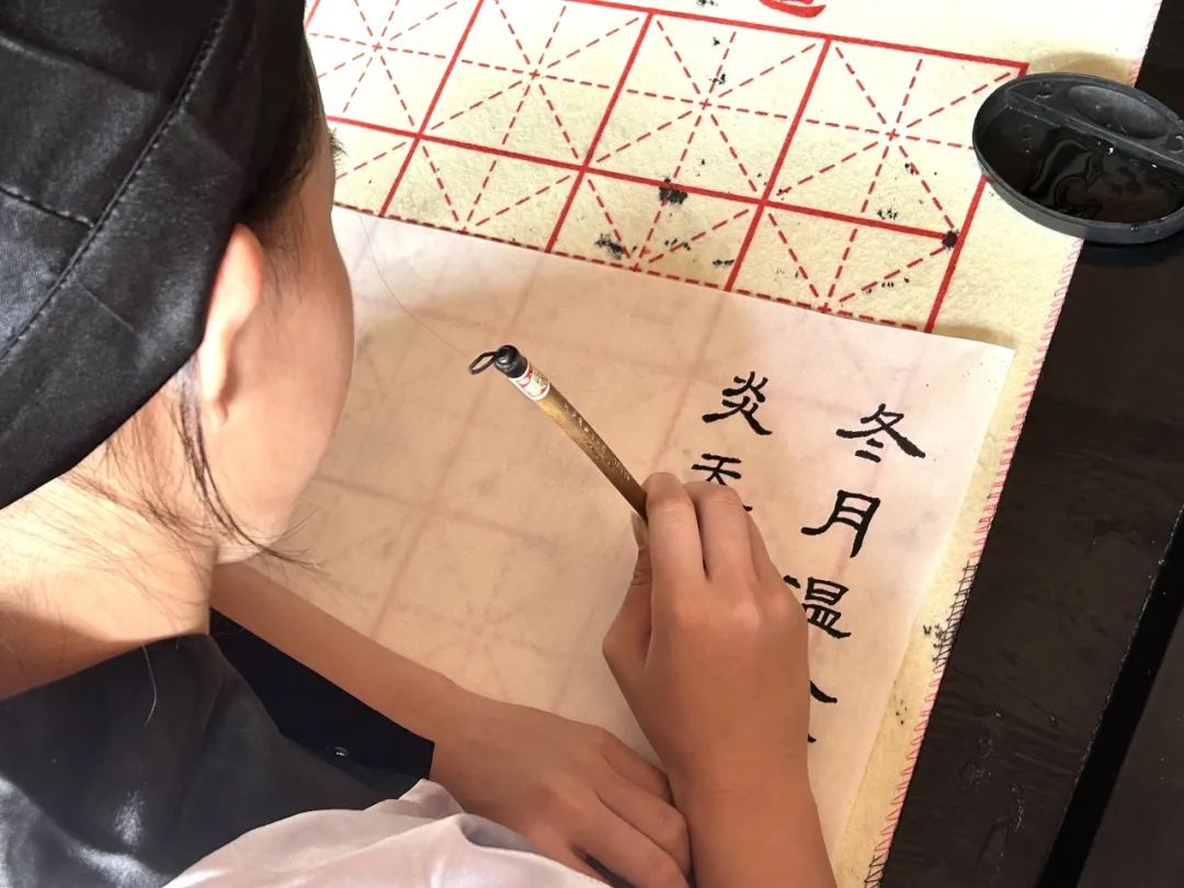 学堂国印是什么意思_学堂国印劫煞_国学堂