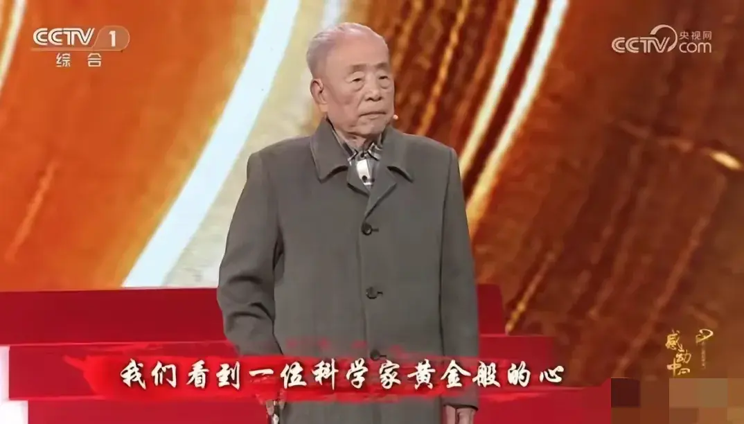 感动中国十大人物_人物感动中国之悬崖小学教师_和平年代的英雄人物感动中国