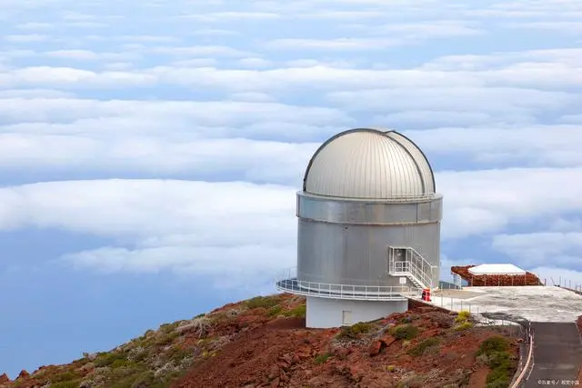 人类探索宇宙的历史人物_人类探索宇宙的历史_宇宙探索人类历史多少年