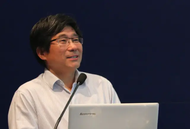 教授社会地位高吗_重点大学教授社会地位_名牌大学教授社会地位