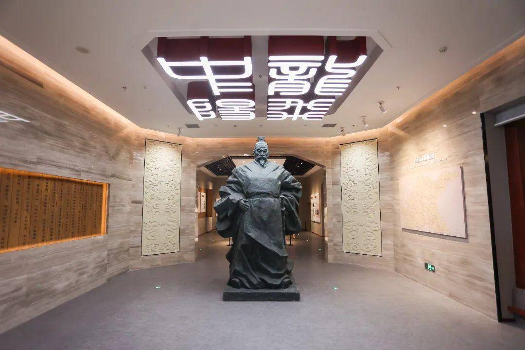 名人历史丰县人物介绍_丰县历史名人_丰县名人故事阐述一百字