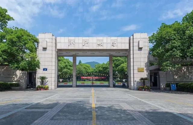 学校中国人寿学生保险_学校中国人寿学生保险怎么理赔_中国学校