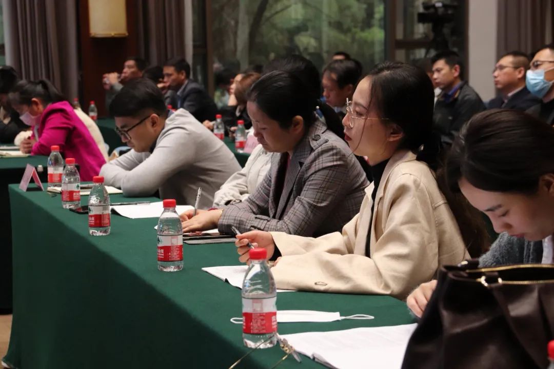 新民主主义社会就是( )_新民主主义社会就是( )_新民主主义社会就是( )