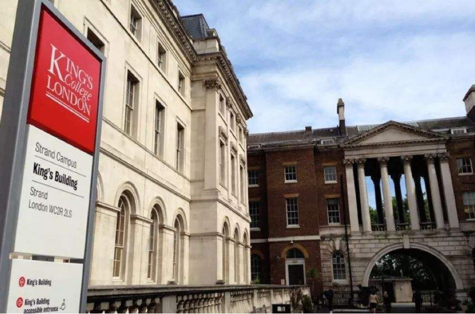 英国学校qs排名_英国学校_英国学校三个主要假期