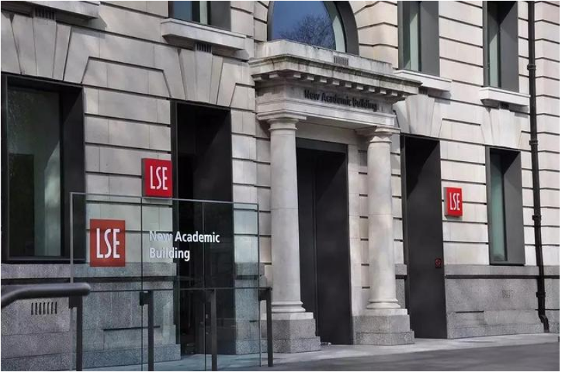 英国学校三个主要假期_英国学校qs排名_英国学校