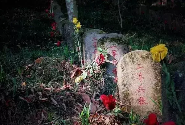 翡翠历史多少年_翡翠历史文化起源_翡翠的历史