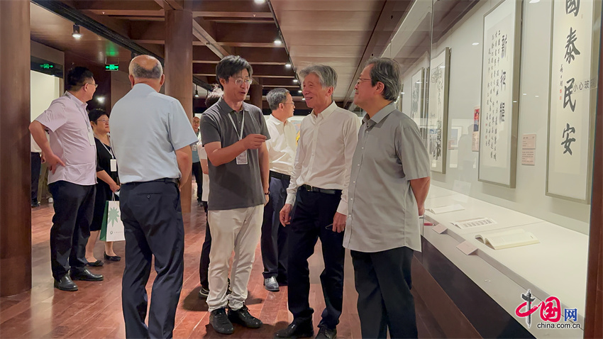 中央文史馆书画院官网_中央文史馆馆员名单_现任中央文史馆馆长