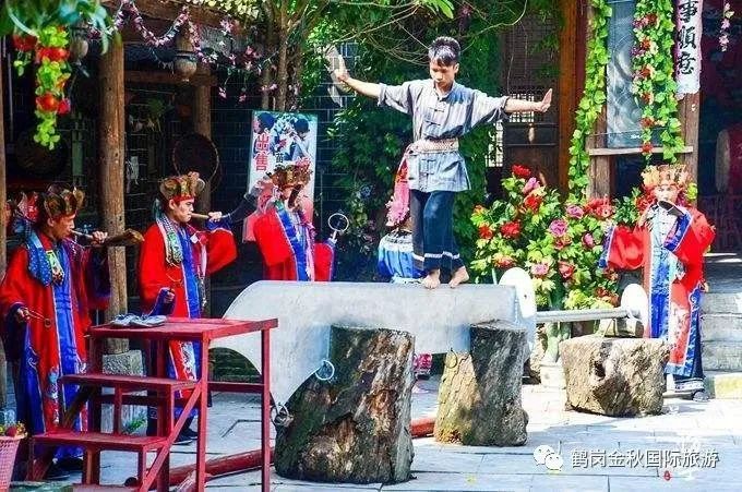 鹤岗历史人物_鹤岗名人录_鹤岗历史名人