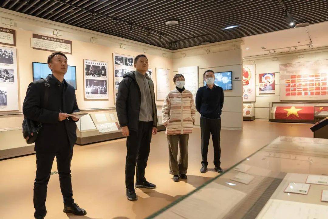 重庆政协文史馆展品征集工作专班考察组赴中国政协文史馆学习考察