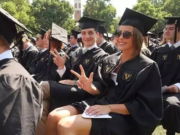 奥克兰大学美国_美国学_如何留学美国