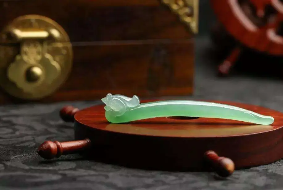 翡翠历史小故事_翡翠的历史_翡翠历史价格