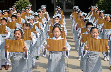 国学热_国学热的原因_国学热现象引发的思考