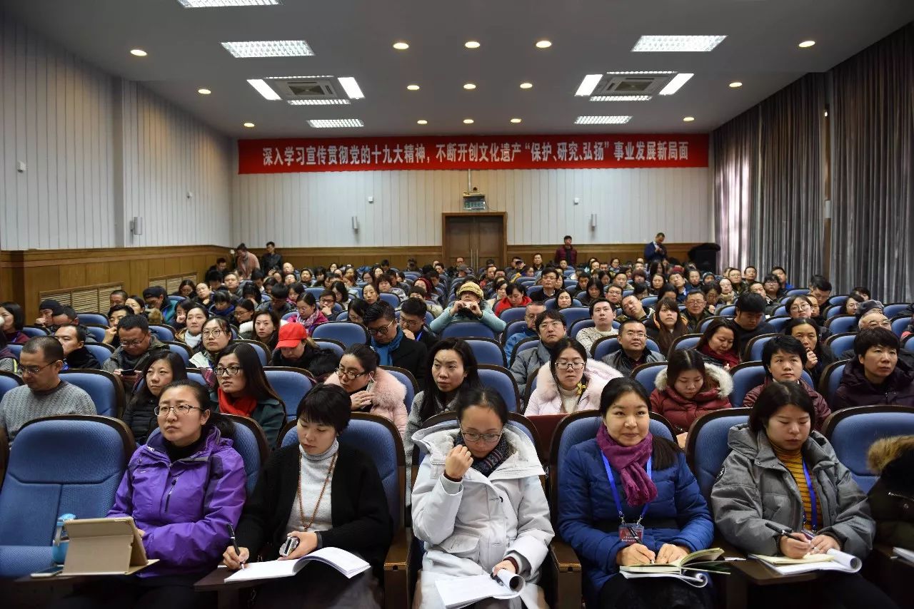 敦煌莫高窟的研究_敦煌历史与莫高窟艺术研究_敦煌莫高窟史研究书籍