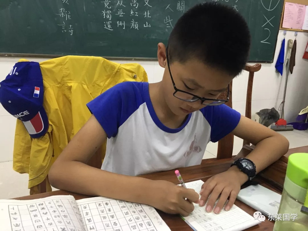 国学教育有哪些课程_国学教育培养孩子什么_教育国学