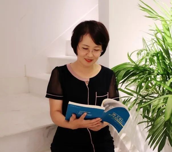 贺姓的历史名人有哪些_名人姓贺历史有哪些人物_历史名人姓贺的