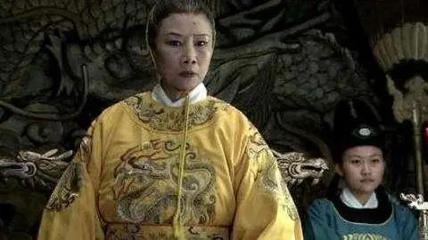秦朝往后历史与皇帝_刘询皇帝上一任皇帝是哪个_历史上的女皇帝
