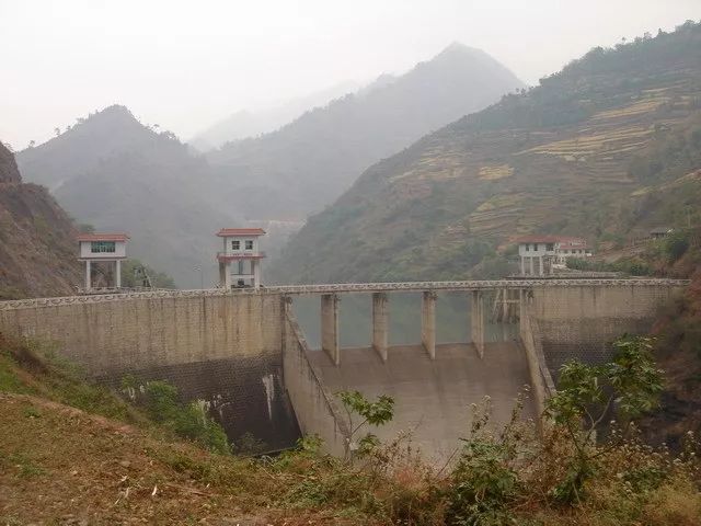 我国社会建设的对策_当前社会建设存在的问题_当前我国社会建设存在的问题及对策
