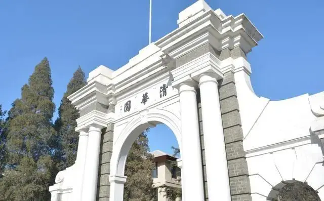 学校中国共青团是什么意思_学校中国人寿学生保险怎么理赔_中国学校