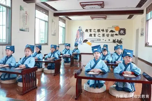 国学幼儿园和普通幼儿园哪个好_国学幼儿园简介及办学特色_国学幼儿