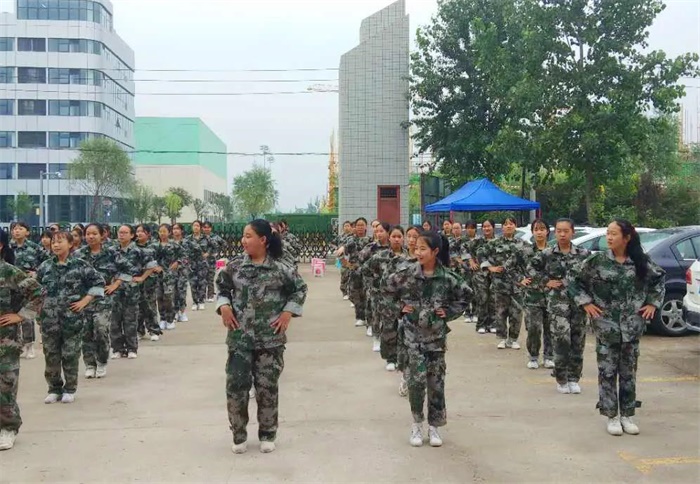 国学操_国学操千字文广播体操_国学操天地玄黄台词