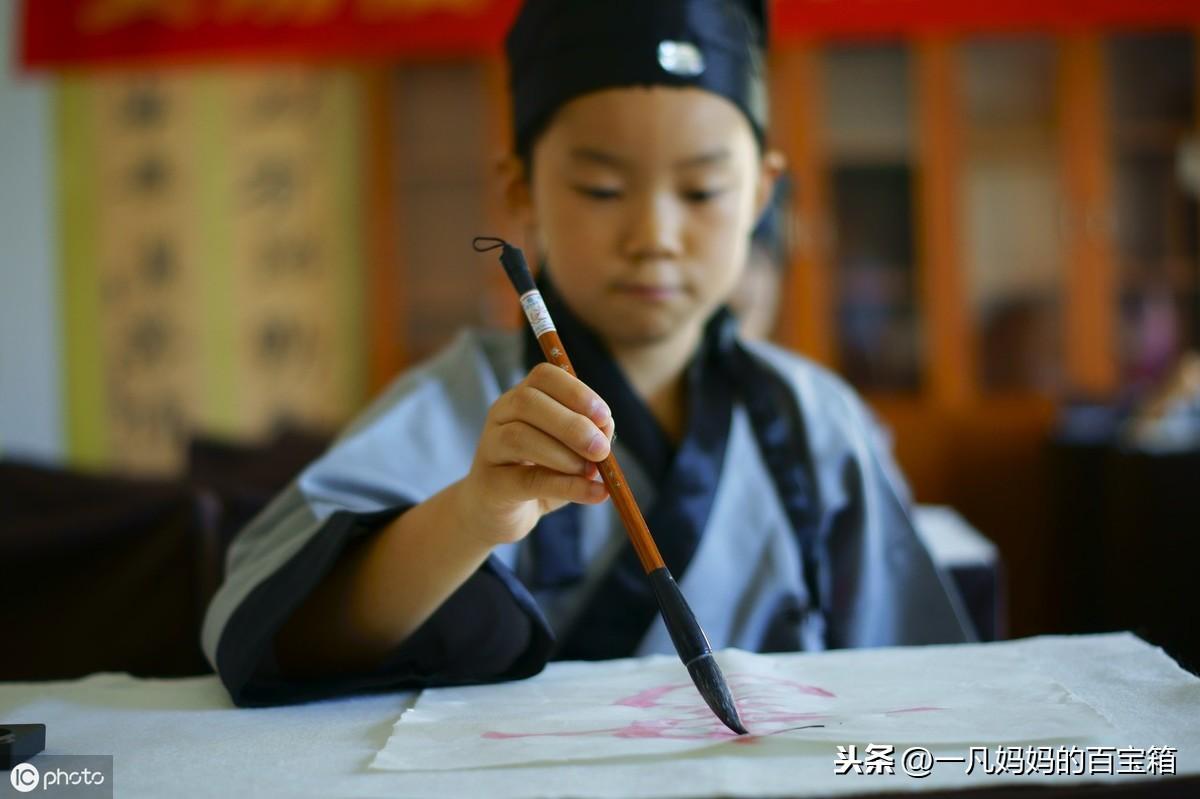 幼儿 国学_国学幼儿园简介及办学特色_国学幼儿园和普通幼儿园哪个好