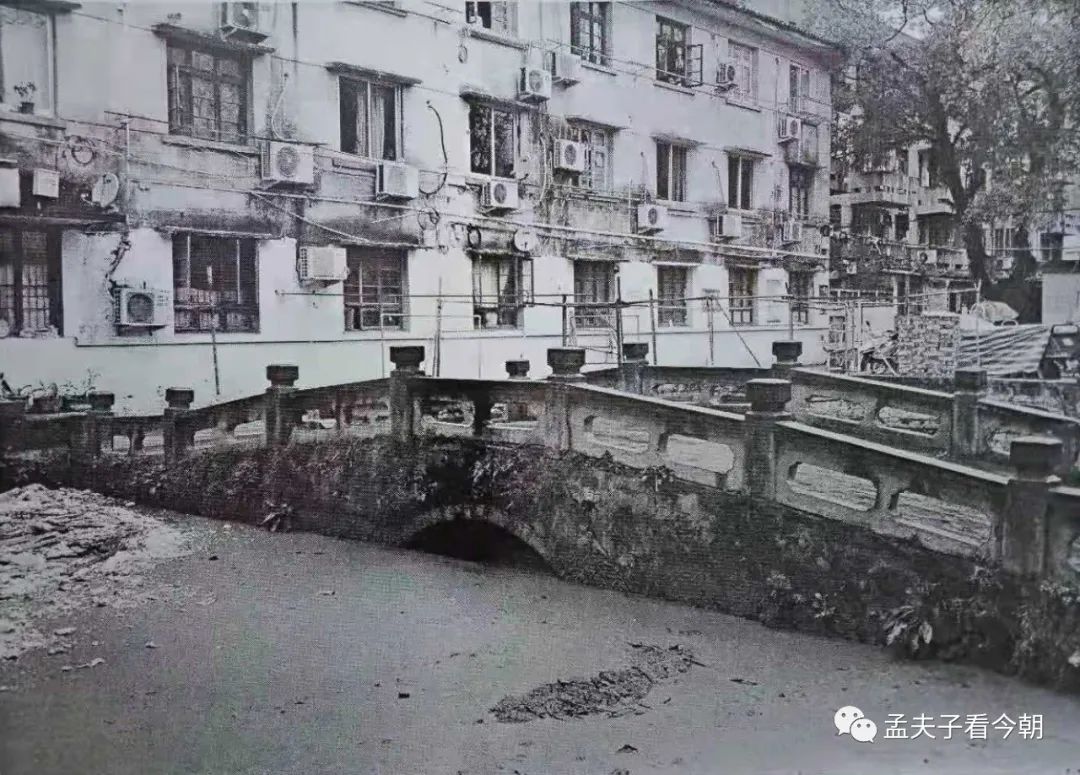 政协文史委是什么编制_政协文史委员是多大官_政协文史委员会委员