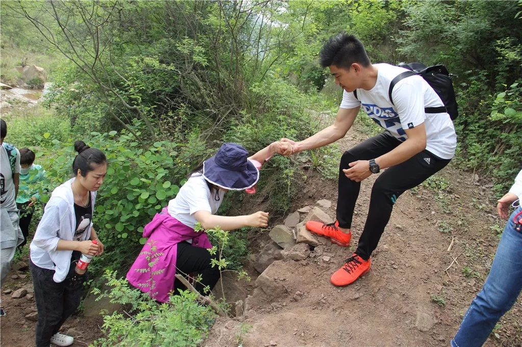 国学操广播体操_国学操天地玄黄台词_国学操