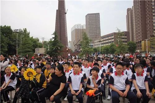 国学操广播体操_国学操天地玄黄台词_国学操