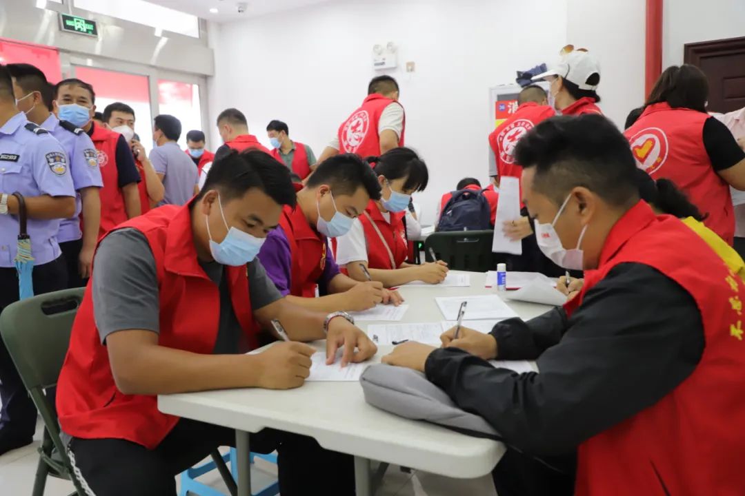 党员的社会责任感_党员的社会责任与价值_党员的社会责任