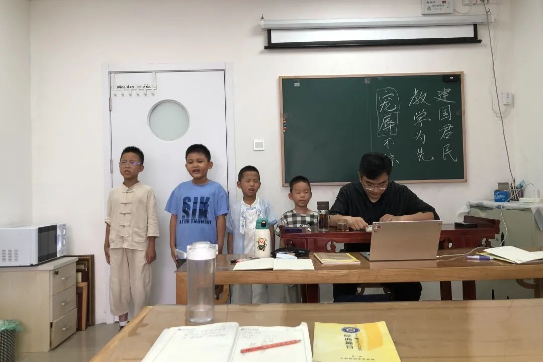 国学诵读_国学诵读是什么_国学诵读的内容有哪些