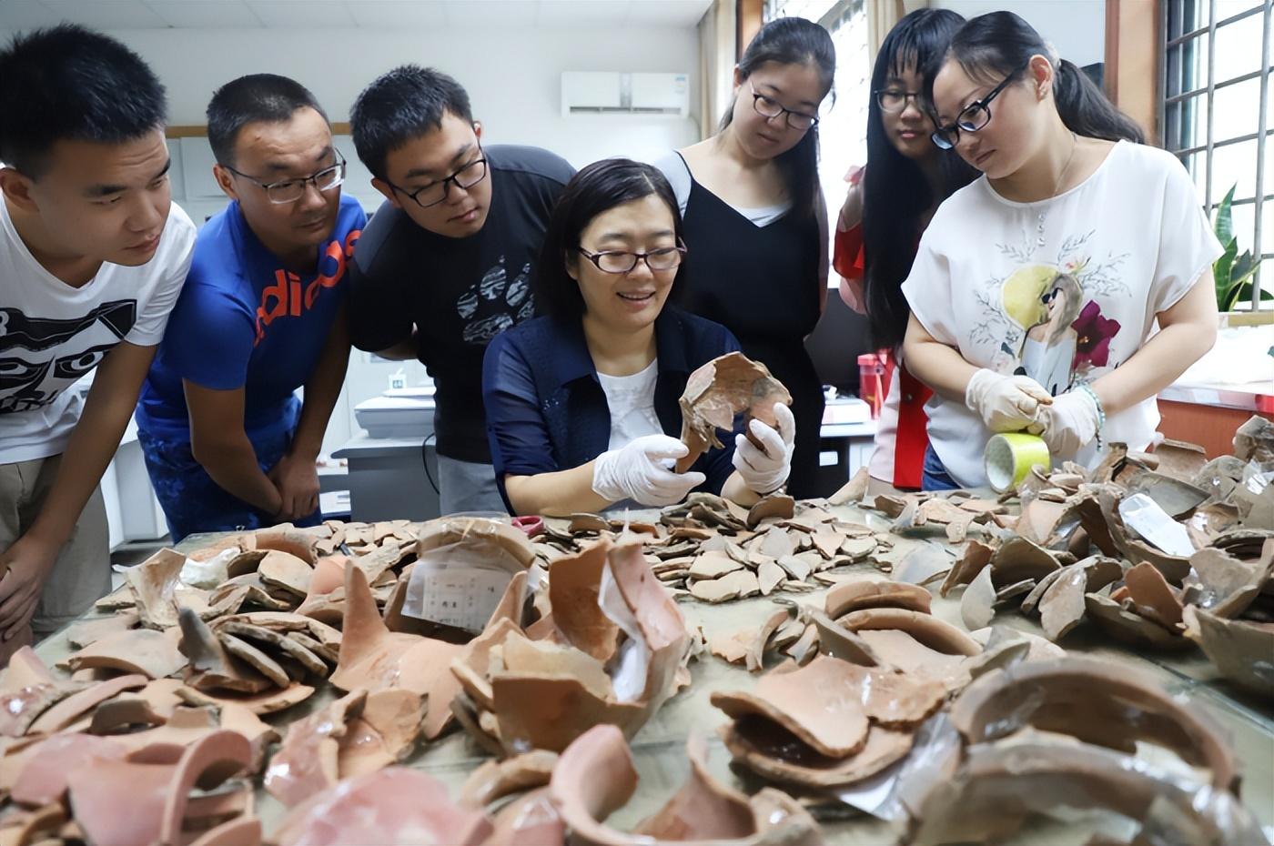 课题的历史背景_课题背景性历史研究怎么写_关于历史的研究性课题背景