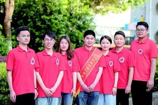 定期上工打一历史人物_定期上工打一历史人物_定期上工打一历史人物