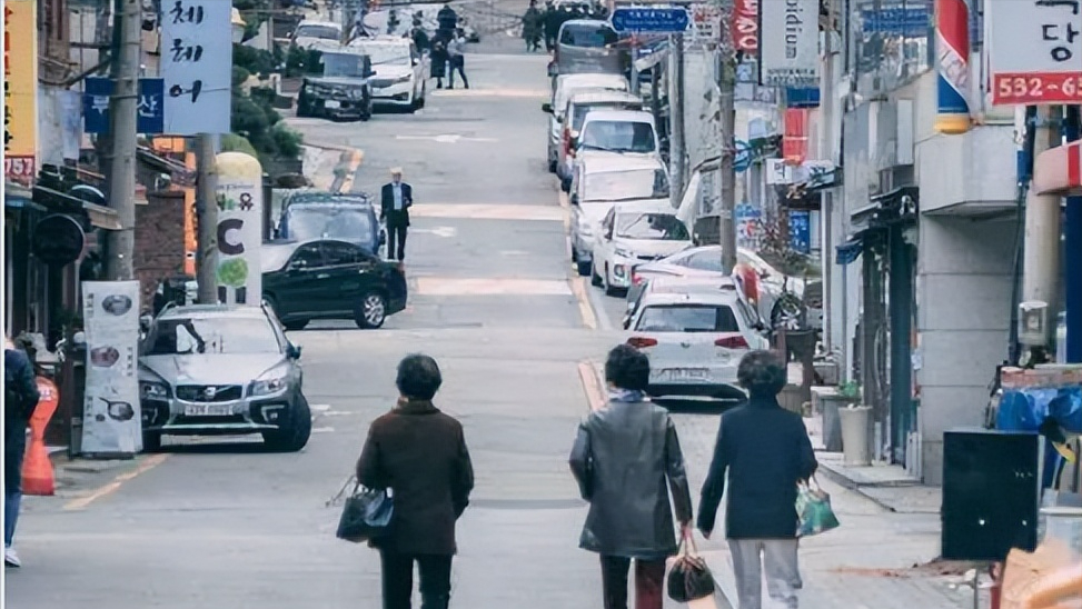 韩国学生_韩国学生的校服_韩国学生发型