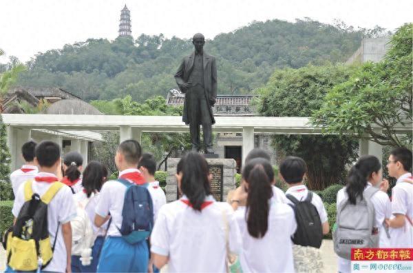 近代历史名人丘逢甲是()_近代历史话剧剧本68人_近代历史名人丘逢甲是什么人