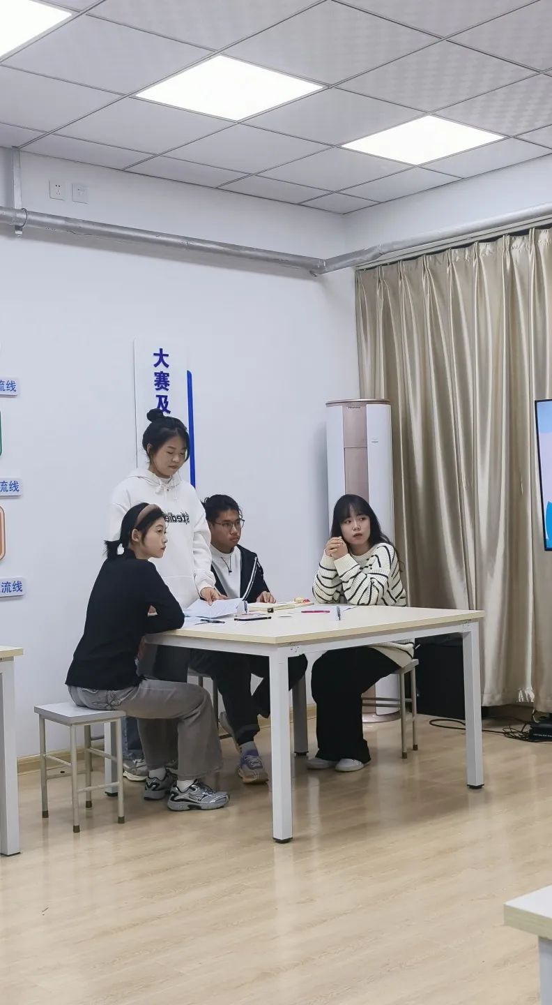 这是一个看脸的社会正方总结_正面看脸方_正方脸是什么样的