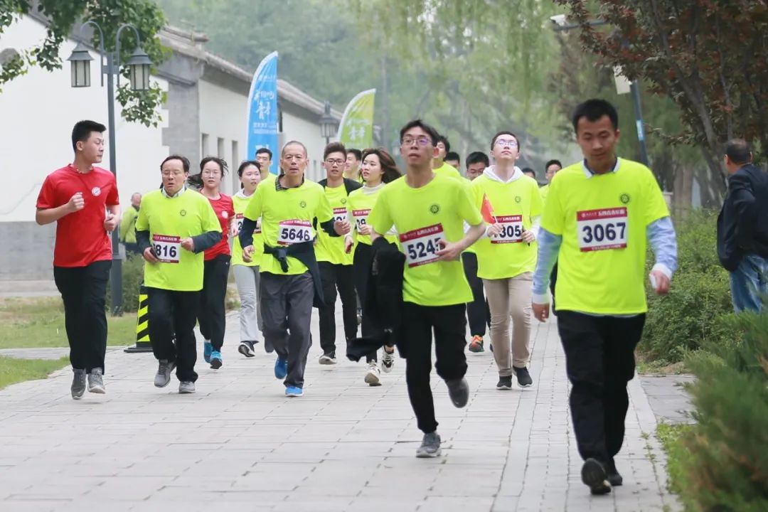 北大文史楼教室_北大历史文化学院_北大文史楼