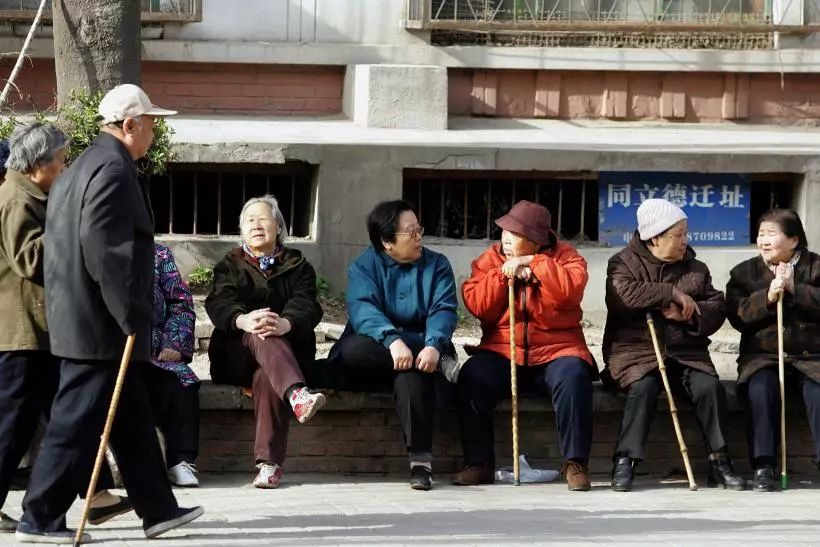 老龄化社会带来的好处_老龄化社会给我们带来什么_老龄化社会利与弊