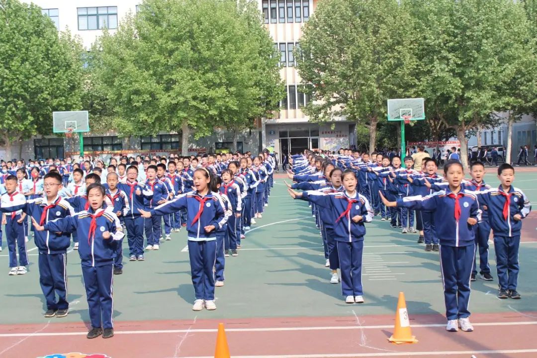 国学操广播体操_国学操天地玄黄台词_国学操